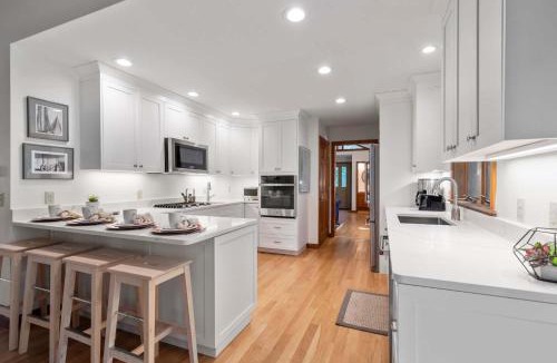 Campground Landing House | Game Room Central AC Short Drive to Beaches