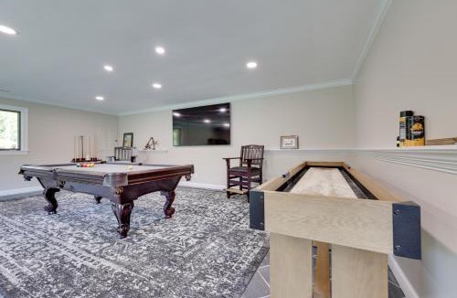 Louisburg House | Game Room & Fire Pit! Luxe Louisburg Farmhouse