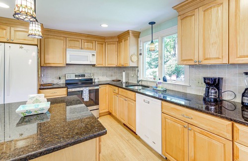 Centerville Cottage | Game Room + Patio: Quiet Centerville Beach Base