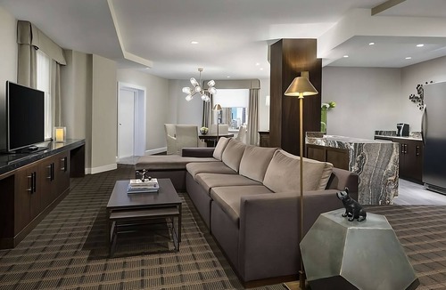Downtown Boston Hotel | Garden 1BR Relaxing Suite w/Living Area and Private Terrace | Near Public Garde