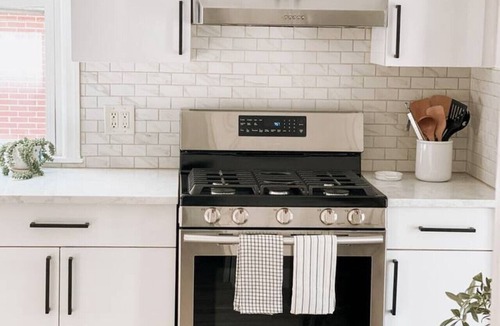 Harrison House | Garden Oasis 3BR 15 min Major international sporting event MetLife Std