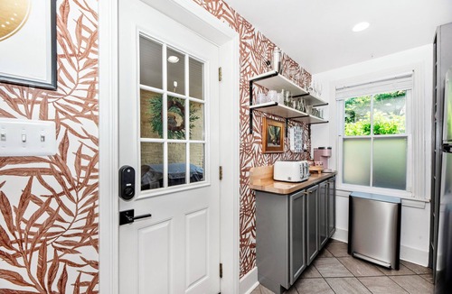 Downtown House | Garden Retreat on Carroll Creek + Free Parking
