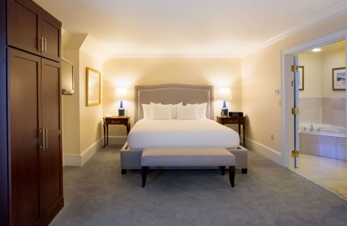 Rehoboth Beach Hotel | Garden-View Club Suite | Fireplace & Balcony