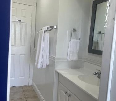 West Hollywood House | Gardens Get Away