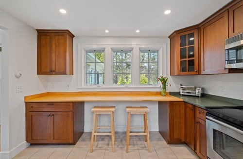 Garrison House | Garrison Retreat | Trails & Stream