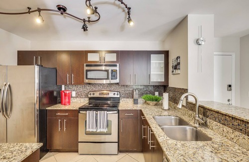 Aventura Condo | Gated Resort Condo By Hard Rock & Aventura Mall!
