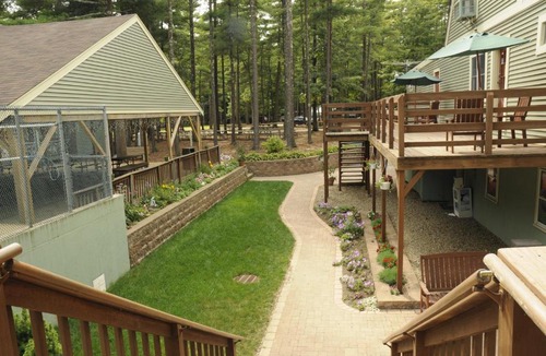 Rochester Resort | Gateway to Cape Cod Vacation Cottage 3