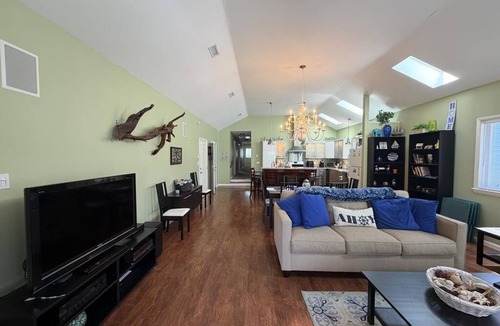 West Cape May House | Geat home walking distance to shops and restaurants