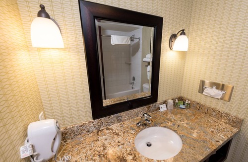 Browning Hotel | Glacier Peaks Hotel