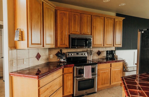 Evergreen House | Glacier View Haven - Sleeps 10 - Near Glacier National Park - Family Friendly