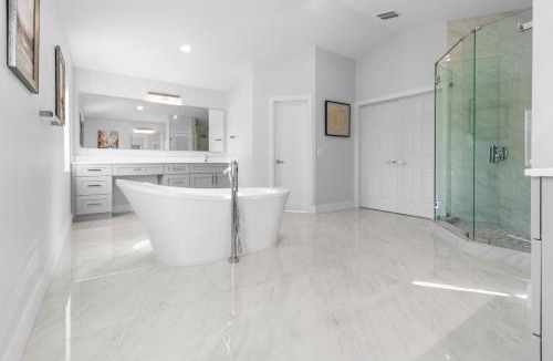Sunrise Villa | Glam Manor 7,000 Ft Mansion with Waterslide Spa