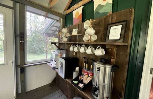Broadalbin RV Rental | Glamping in New York in Fully-Equipped Safari Tents Located in Broadalbin