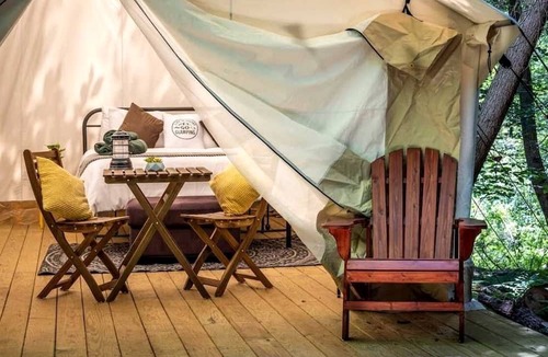 Broadalbin RV Rental | Glamping in New York in Fully-Equipped Safari Tents Located in Broadalbin