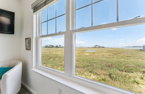 Ocean View Condo | Glorious Views, Peace & Quiet, Pool & Free Activities for Kids and Adults Like Golf @ Bear Trap