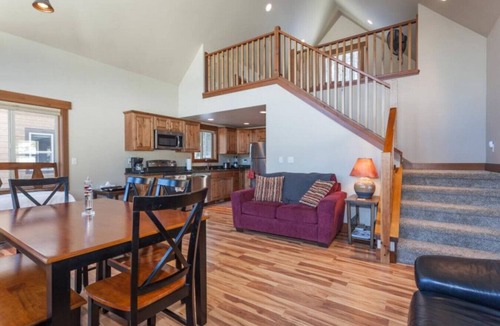 West Glacier Ski Chalet | Going to the Sun Chalet C