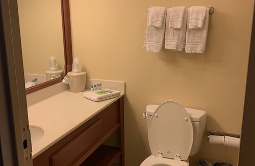Dewey Beach Hotel | Gold Leaf Hotel of Dewey - Rehoboth Beach