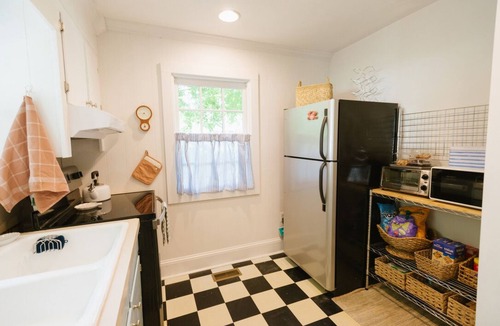 Morattico Cottage | Golden Days River Cottage - Family & pet friendly, river view, water access