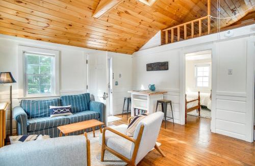 South Chatham House | Golf, Shop & Beach-Hop! Cape Cod Gem Steps to Sand