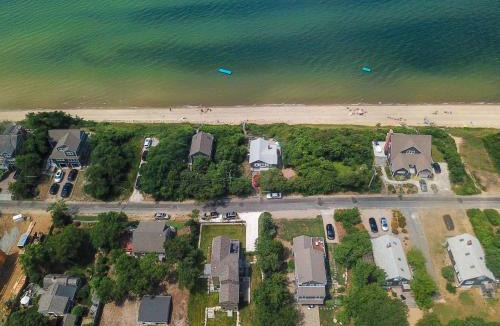 North Eastham House | Gorgeous Architectural Home w Water Views
