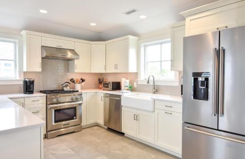 North Eastham House | Gorgeous Architectural Home w Water Views