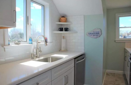 Sandwich House | Gorgeous Beach Home Offering PANORAMIC Views Of Cape Cod Bay.