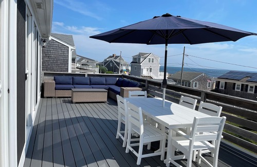 Sandwich House | Gorgeous Beach Home Offering PANORAMIC Views Of Cape Cod Bay.