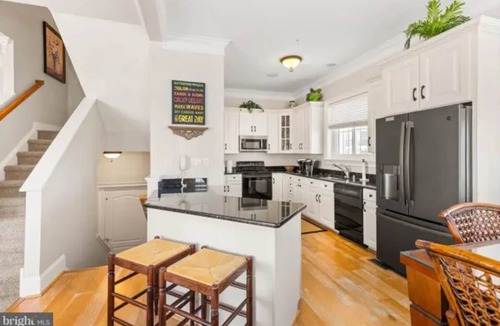 North Ocean City House | Gorgeous Beach Retreat Semi-Private Pool Views Bikes Grill