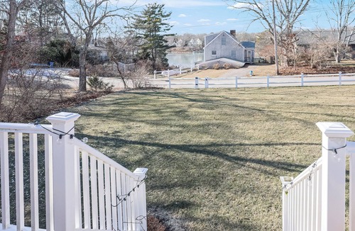 East Falmouth House | Gorgeous Cape Cod Retreat, w/modern amenities, Central AC and water views!