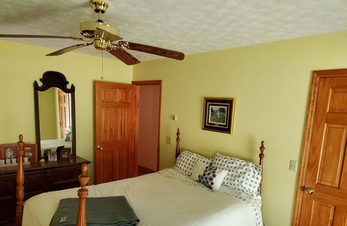 Blue Grass House | Gorgeous Mountain Home in Highland County, VA