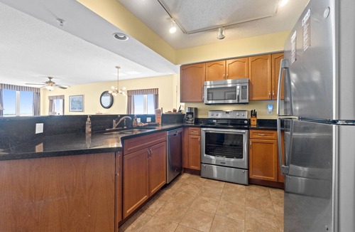 Crescent Beach Condo | Gorgeous Rare Corner "C" Wrap-Around Oceanfront Bahama Sands 3BR/3BA Ocean Drive
