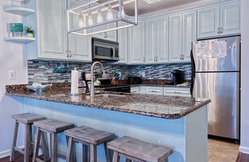 Wildwood Crest Condo | Gorgeous Renovations, a Fantastic Location, and Relaxing Views!