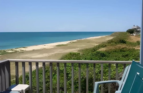 Tom Nevers House | Gorgeous upside down style home with expansive ocean views