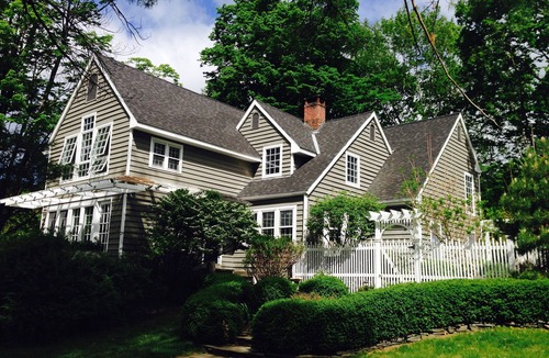 Bearsville House | Gorgeous Woodstock Designers Home heated pool and spectacular gardens