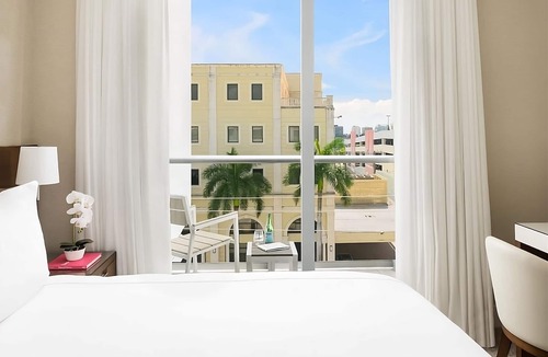 Bay Harbor Islands Hotel | Grand Deluxe 1BR Suite King With Balcony at The Altair Hotel Bay Harbor Miami!