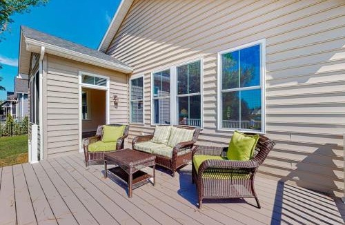 The Glade House | Grande at Canal Pointe 37484 Liverpool Ln