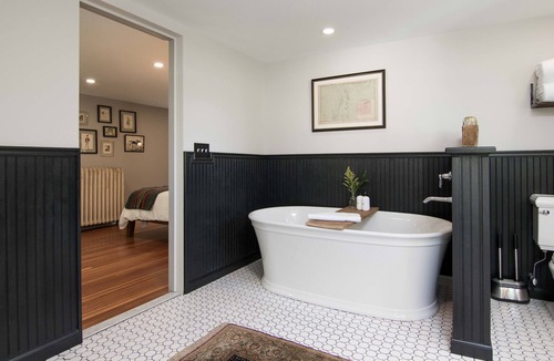 Housatonic Bed & Breakfast | Granville House