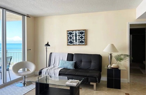Hallandale Beach Condo | Great apartment really on the beach!