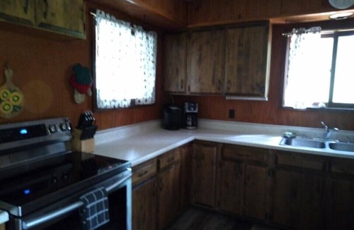 West Glacier Cabin | Great Cabin- get own beach & dock! Perfect for Glacier National Park Vacation!