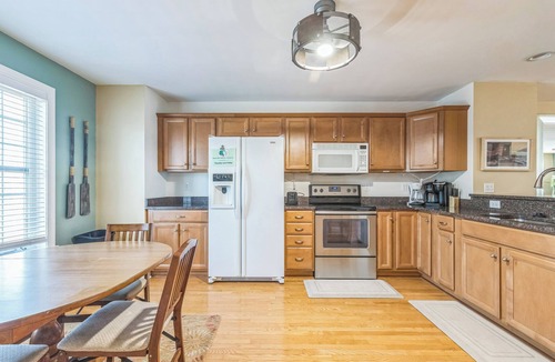 Rehoboth Beach House | Great Rehoboth Beach House - Spacious and Well Appointed Sleeps 10