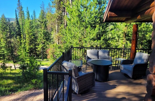 Seeley Lake House | Grey Wolf Ranch | Luxurious Cabin Getaway
