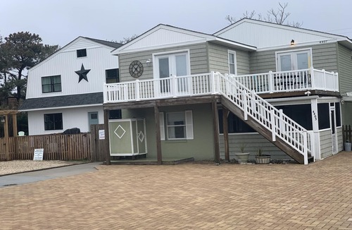 Chic's Beach House | Ground level Beach Rental NEW ADA bathroom & bedroom.
