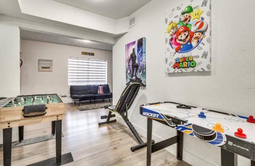 Miami Gardens House | Group Hub w/Game Room! 4 Mi to Hard Rock Stadium