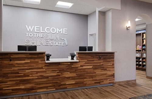 Deerfield Beach Hotel | Hampton Inn Deerfield Beach