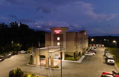 Leadsville Hotel | Hampton Inn Elkins