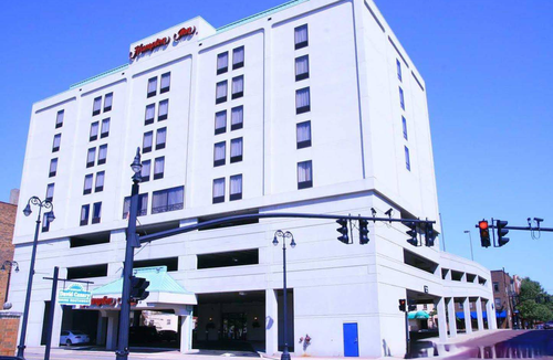 Massillon Hotel | Hampton Inn Massillon