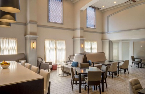Raynham Hotel | Hampton Inn Raynham-Taunton