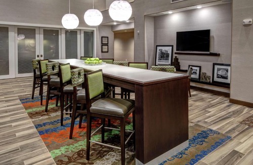 Cedar Mountain Hotel | Hampton Inn & Suites Culpeper