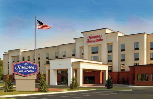 Norfolk - Virginia Beach Hotel | Hampton Inn & Suites Norfolk-Airport