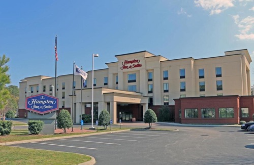 Norfolk - Virginia Beach Hotel | Hampton Inn & Suites Norfolk-Airport