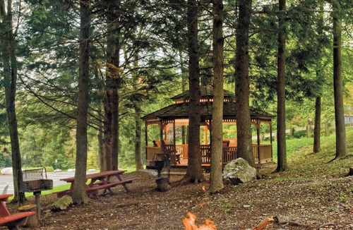Hancock Resort | Hancock, MA: Studio w/Valley Views at All-Seasons Resort: Skiing, Hiking & More!
